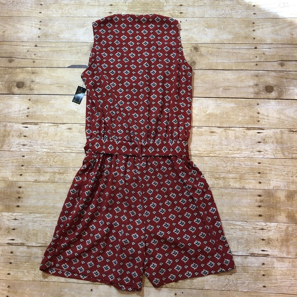 Dandara NWT Patterned Wrap Front Sleeveless Romper - Picture 2 of 11